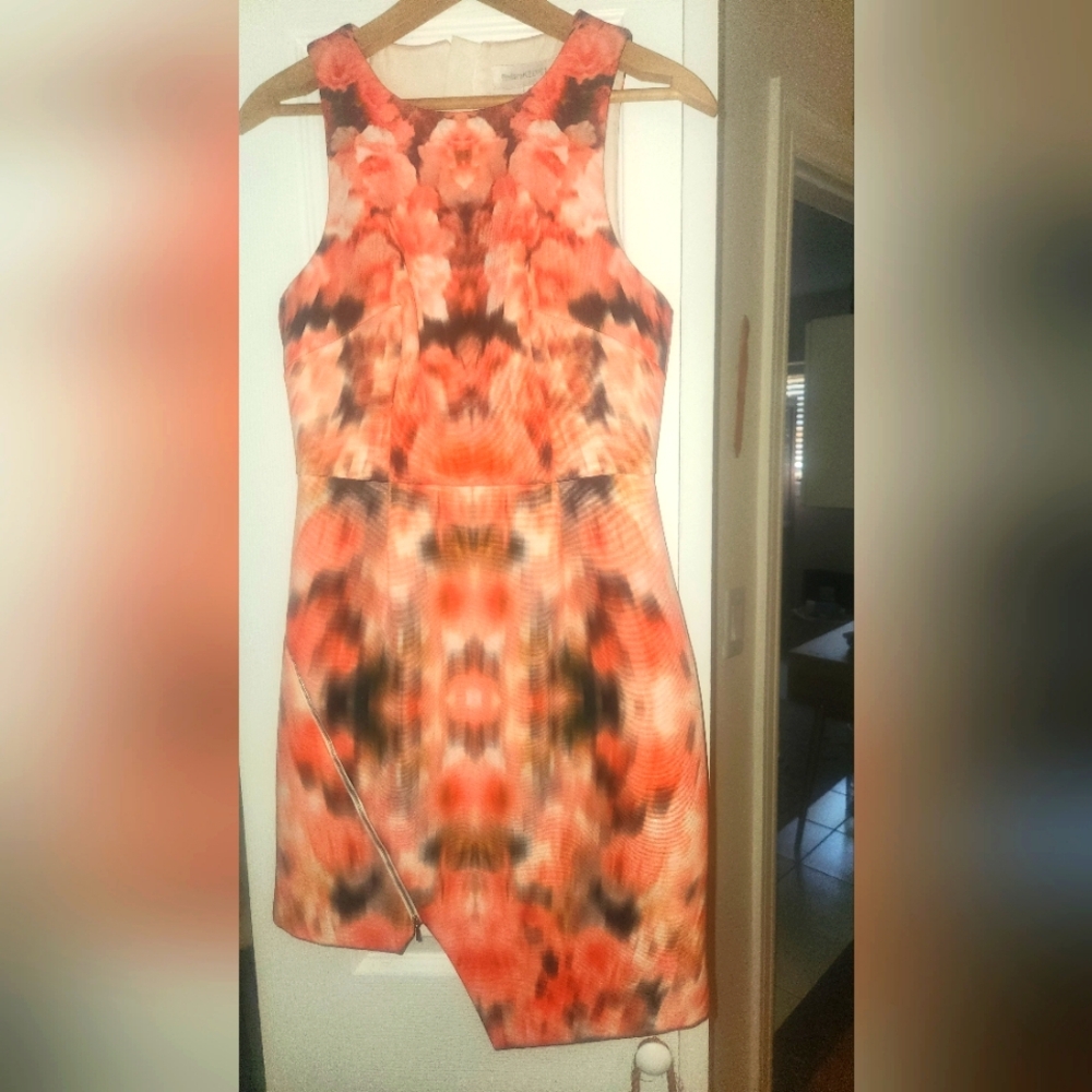Finders keepers  size small coral base dress